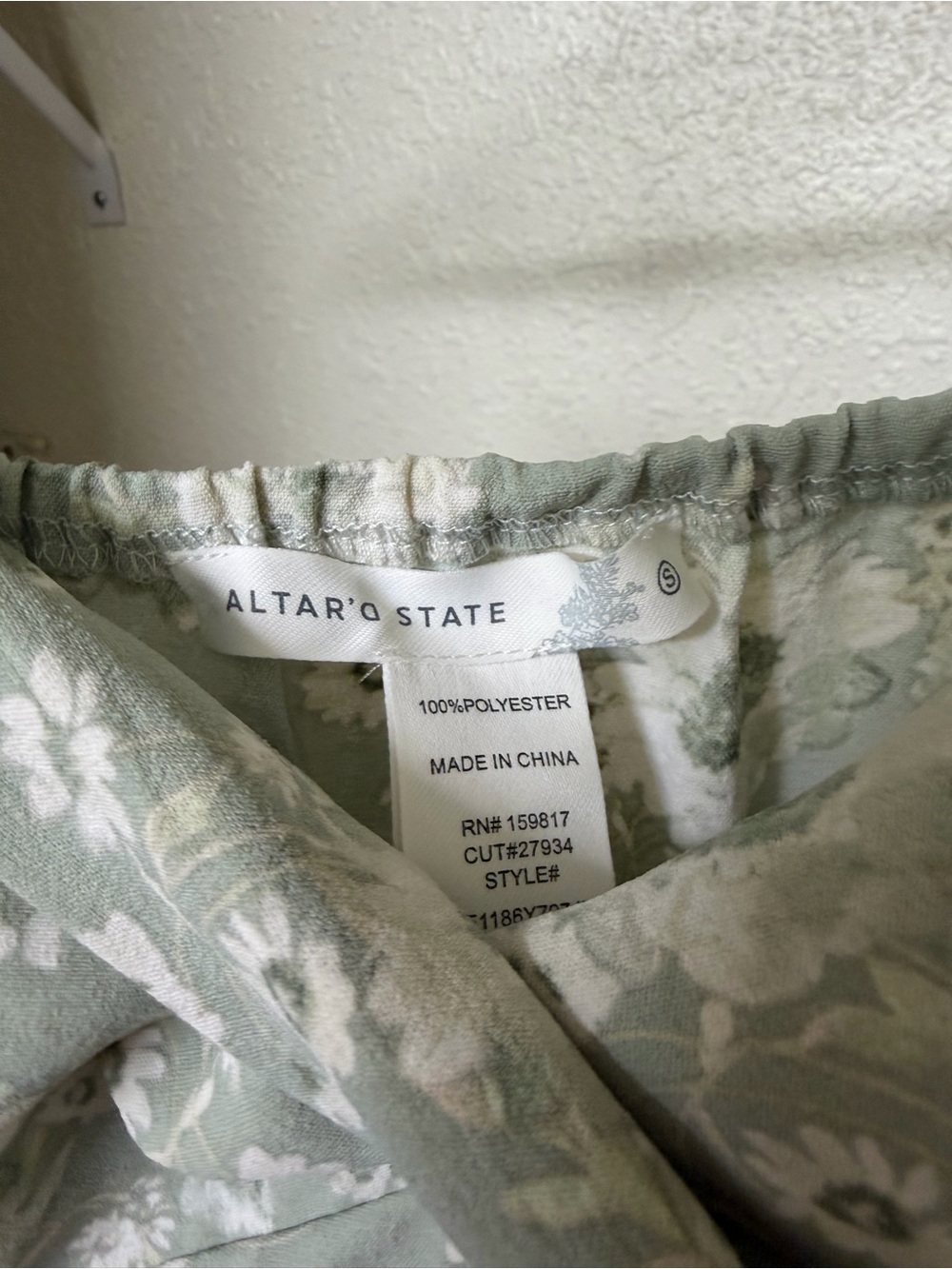 Altar'd State Tara Sage Green Floral Twist Tiered Ruffle ✨Regencycore✨ Mini NWT - Picture 9 of 14